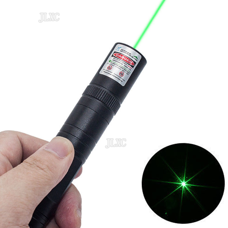(لا توفر بطاريات) أداة تعليم م - مراجعة Laser Pointer Cat Toy Automatic وسعره