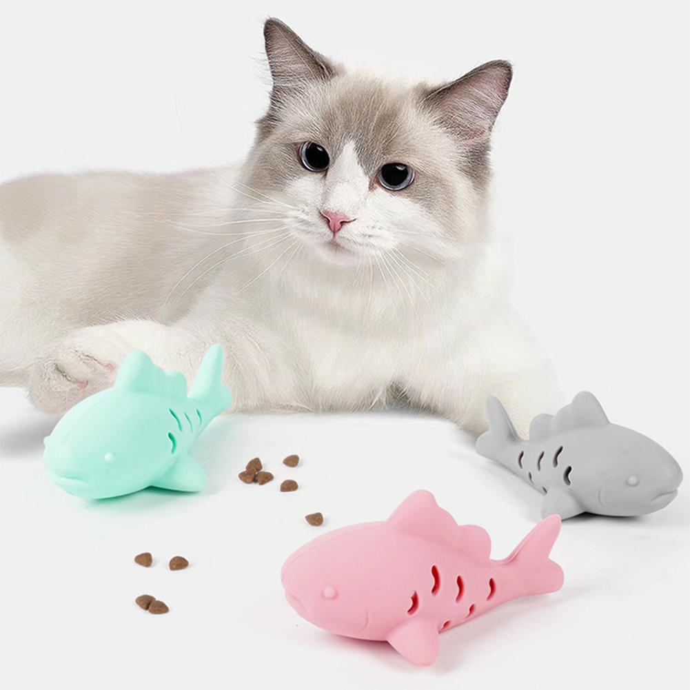 لعبة تفاعلية للقطط والكلاب لتو - مراجعة Rubber Treat Dispensing Dog Toy وسعره